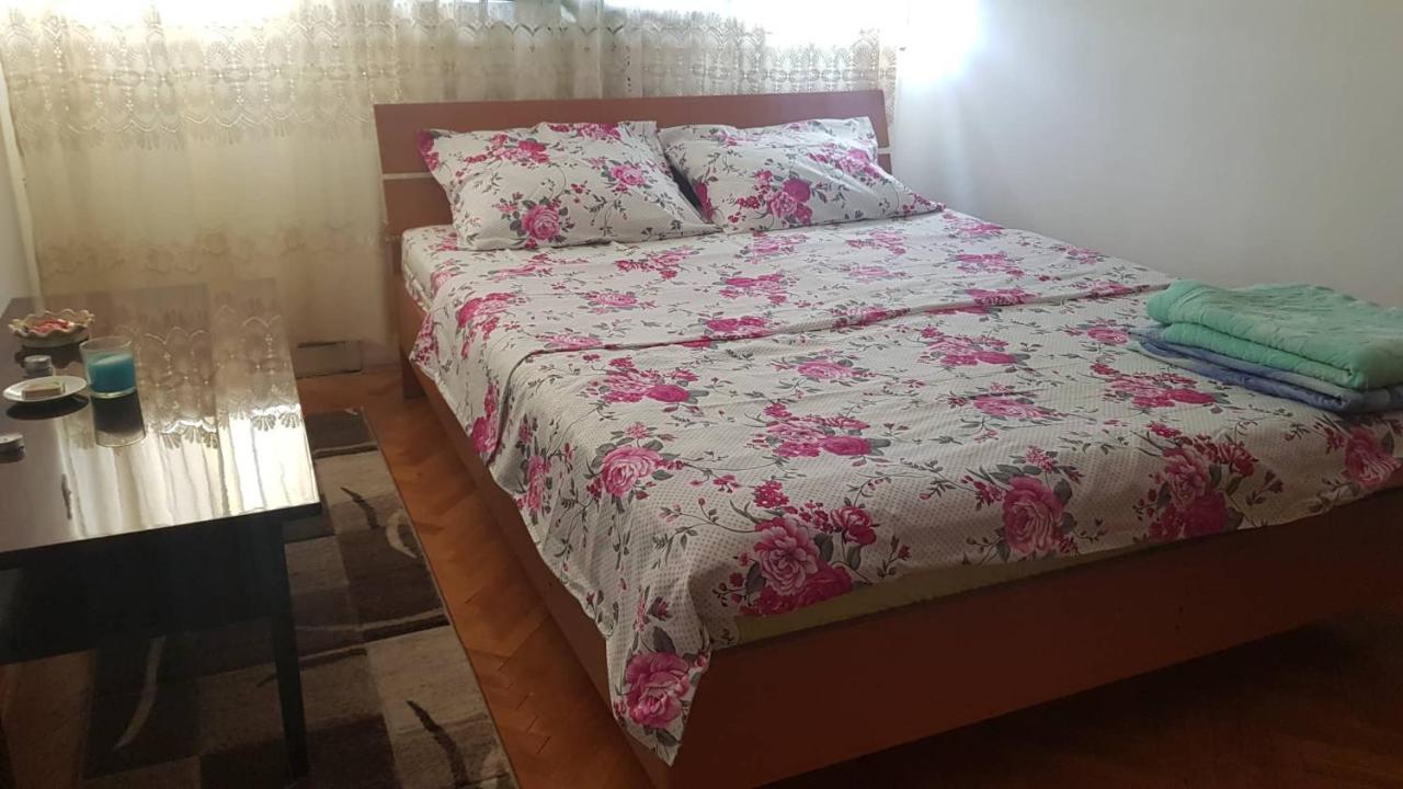 Baston Rent Apartment Podgorica Exterior photo